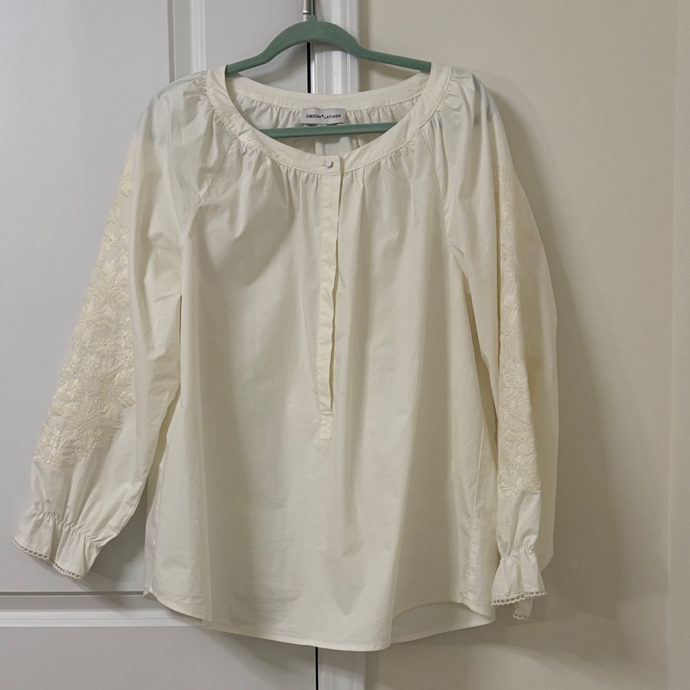 Gibson Latimer Cream Embroidered Peasant Blouse